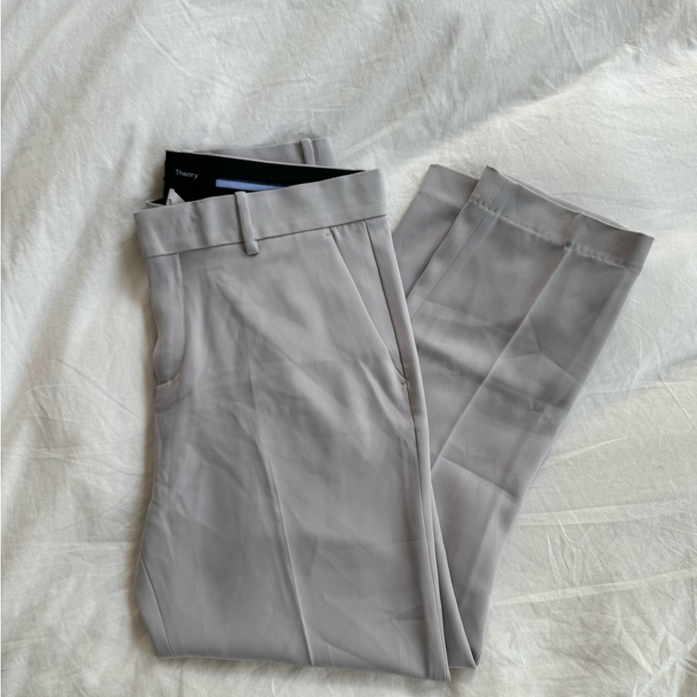 Theory Crepe Treeca 2 Crop Suit Pants